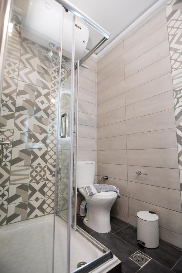 Gio Apartments Превеза Екстериор снимка