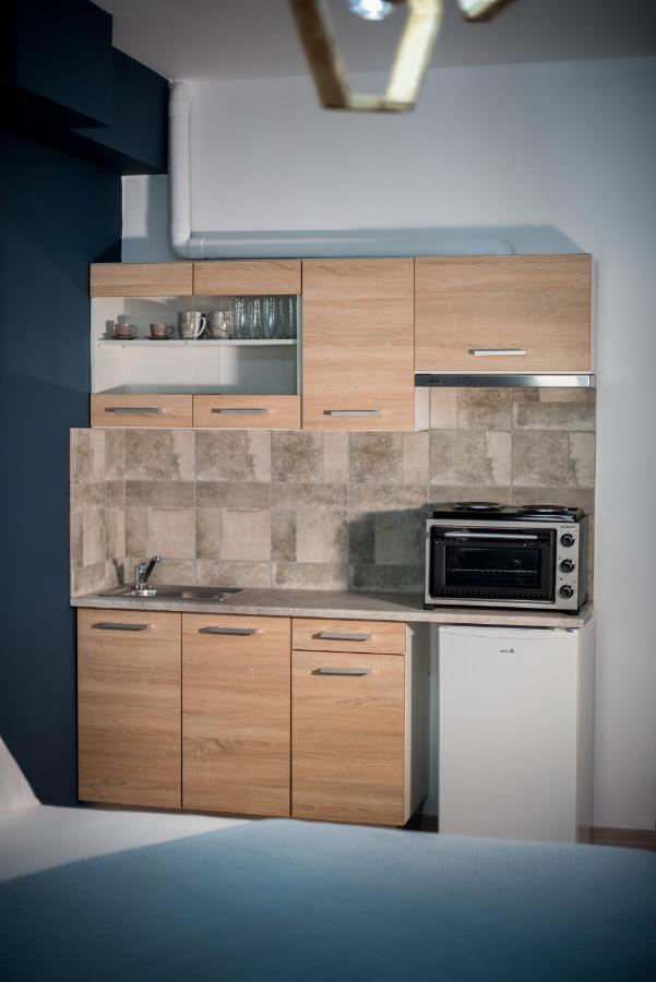 Gio Apartments Превеза Екстериор снимка