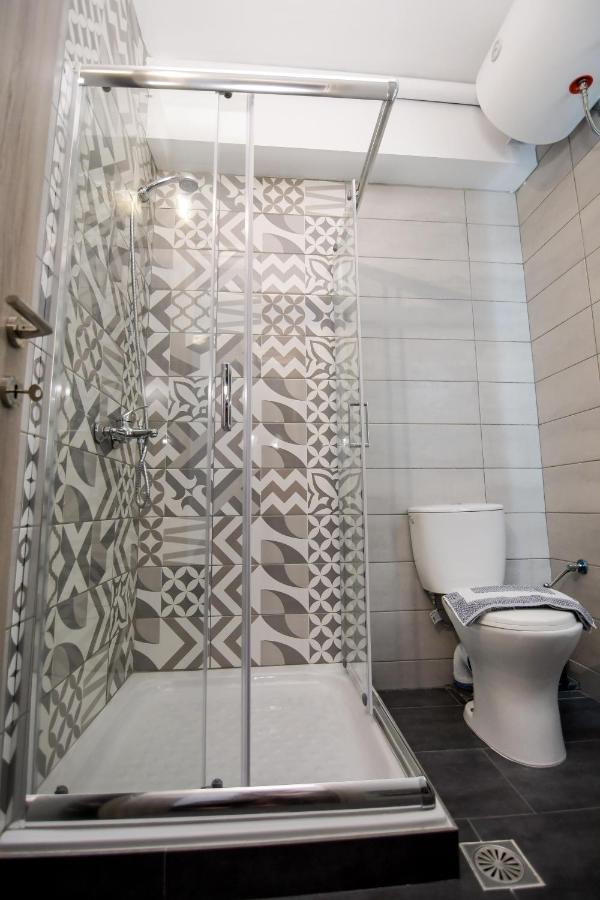 Gio Apartments Превеза Екстериор снимка