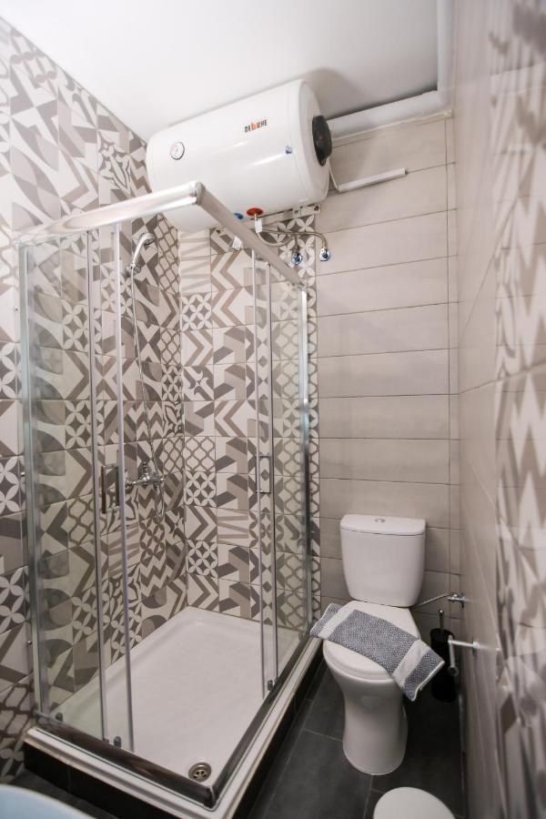 Gio Apartments Превеза Екстериор снимка